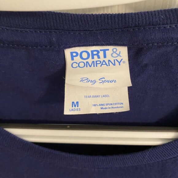 PORT & COMPANY Ring Spun Blue Short Sleeve T Shirt with Queen Elizabeth Size M - Picture 4 of 7